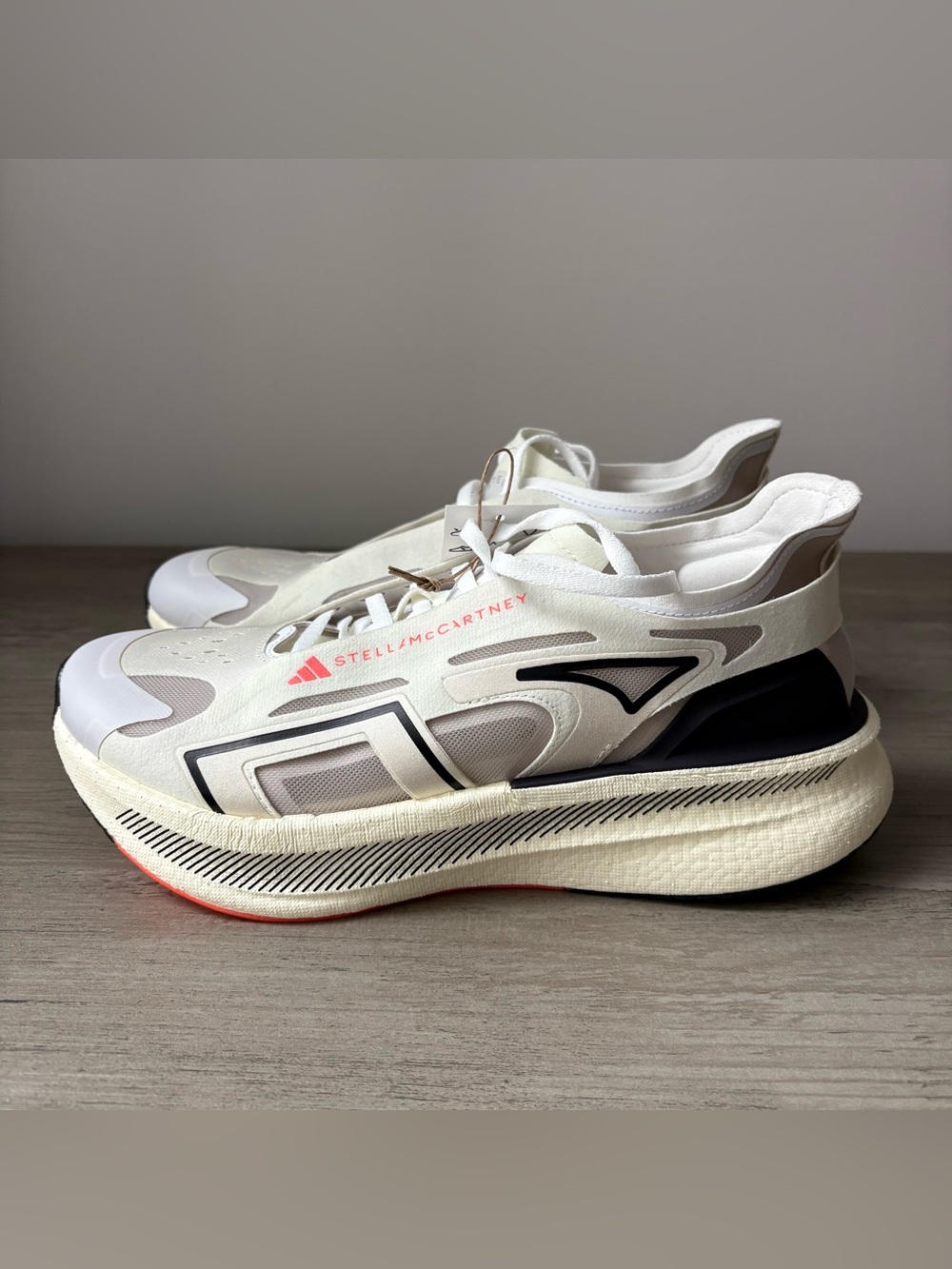 Stella McCartney x Adidas Ultraboost 5 Womens Sz 9 JR0665 Ivory Cream $250 NEW